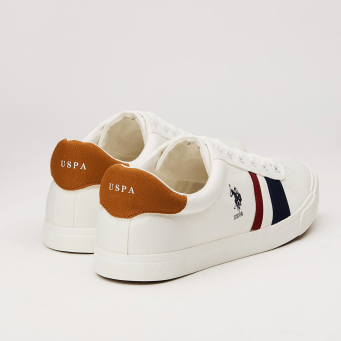Casual shoes